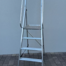 Leiter Plattformleiter 1x5 Stufen Firma MUNK Günzburger Steigtechnik