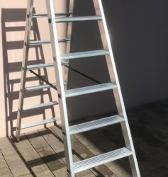 Stufen-Stehleiter beidseitig begehbar 2x8 Stufen Firma MUNK Günzburger Steigtechnik
